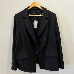 White House Black Market Women's Black Blazer size 24w New With Tags